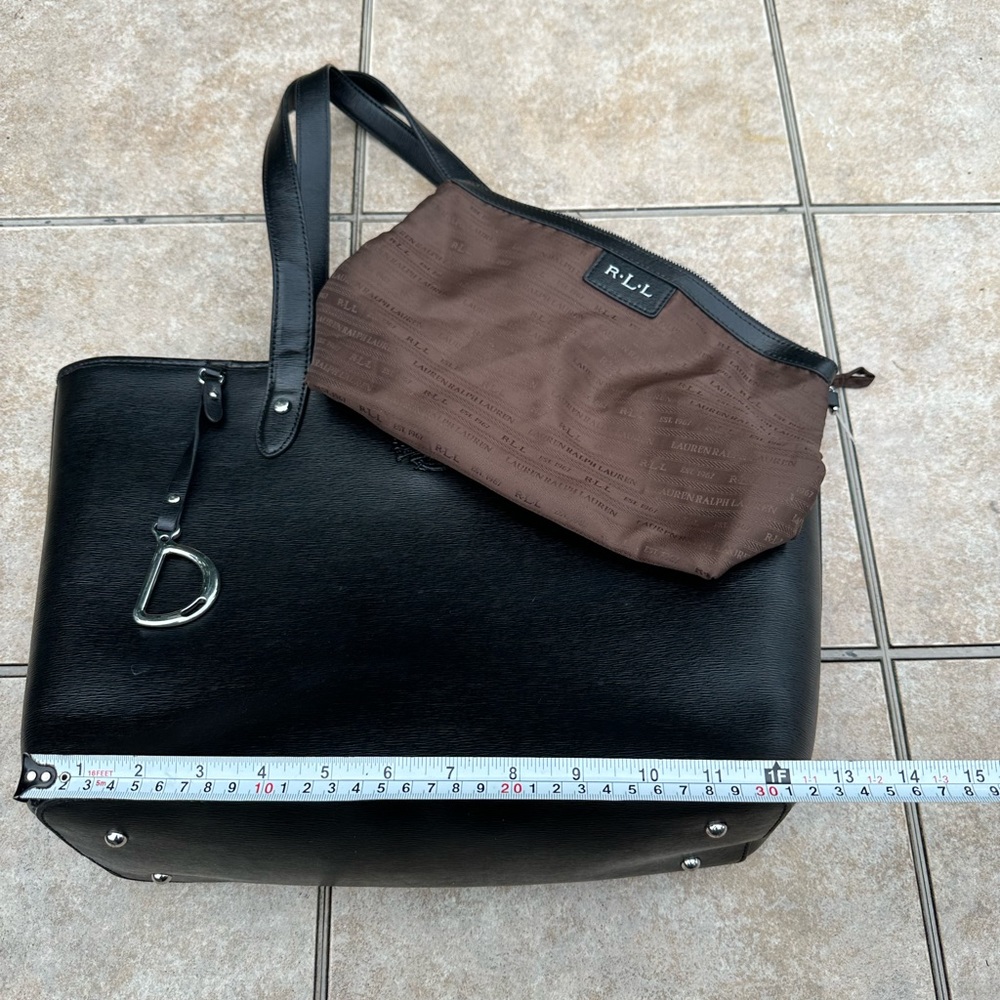 Ralph Lauren Oversize Black Leather Tote - Picture 9 of 16